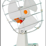 VENTILADOR RETRO BLANCO CON NARANJO / REF: VAR- 0/ 1 unidad / Arriendo: $ 103.000 / Garantía: $ 50.000