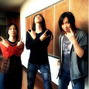 [Kuroneko no Instagram] 16/12/2015 Matatabi, Maneki e Karukan✨ Eles são muito próximos😊👍