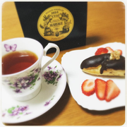 [Kuroneko no Instagram] 04/04/2016 O meu copo de chá favorito da primavera ☕