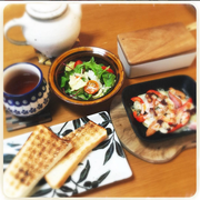[Kuroneko no Instagram] 03/12/2015 Café da manhã de hoje 🍴☀ Estou cheia ❗🍳😆 ‪#‎朝ごはん‬ ‪#‎instafood‬ ‪#‎foodpic‬ ‪#‎角掛政志‬ ‪#‎湯町窯‬
