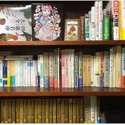 [ Kuroneko no Instagram ] 21/01/2017 Minha estante ✨ Estou planejando ler tantos livros quanto puder este ano! ️📚😊