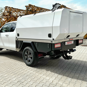 Festaufbau mit LT-Boxverlängerung auf Toyota Hilux Pickup, optimiert für z.B. Gewerbetreibende