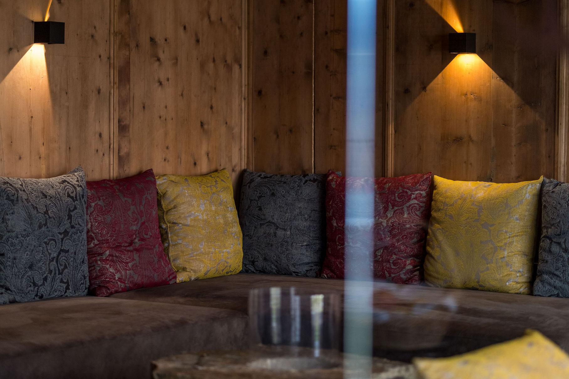 PRESULIS HIDEAWAY – Luxury Apartments with spa and restaurant in the Dolomites, South Tyrol - Member of Mountain Hideaways