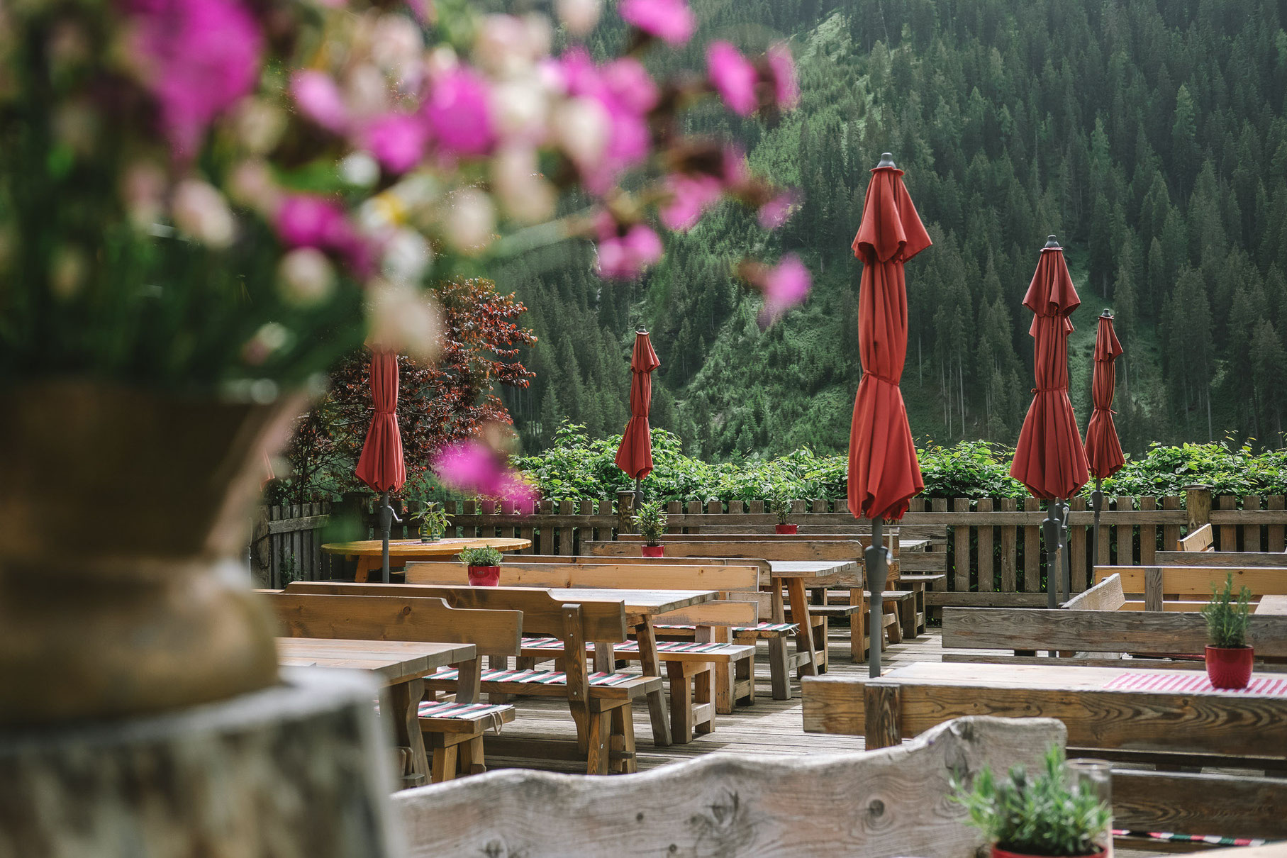 Feriendorf Holzleb’n, Familienhotel - Grossarl- Urlaub in Salzburg/Österreich … Member of Mountain Hideaways - die schönsten Hotels in den Alpen ©Mela Hipp