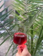 zuprosten mit Roséwein
