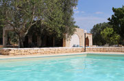 Villa Boschetto della Pace als Ferienhaus in Apulien zu mieten mit privatem Pool.