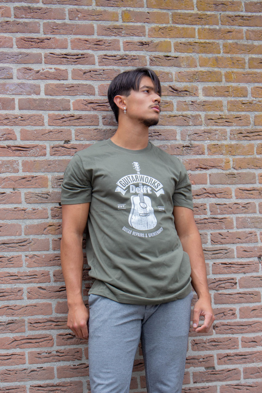 TShirt Khaki Guitarworks Delft