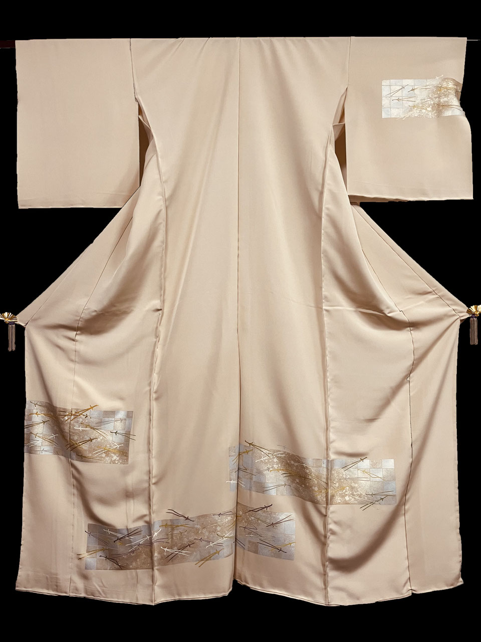 留袖・訪問着をお探しなら - 株式会社錦や