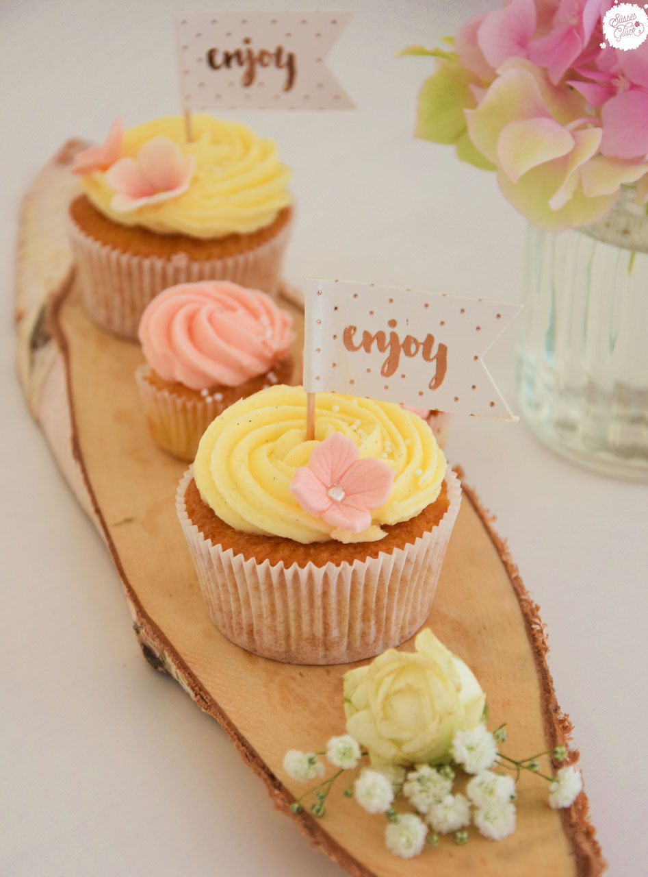 Beliebte Und Häufig Bestellte Cupcakes Online Bestellen Süsses Glück