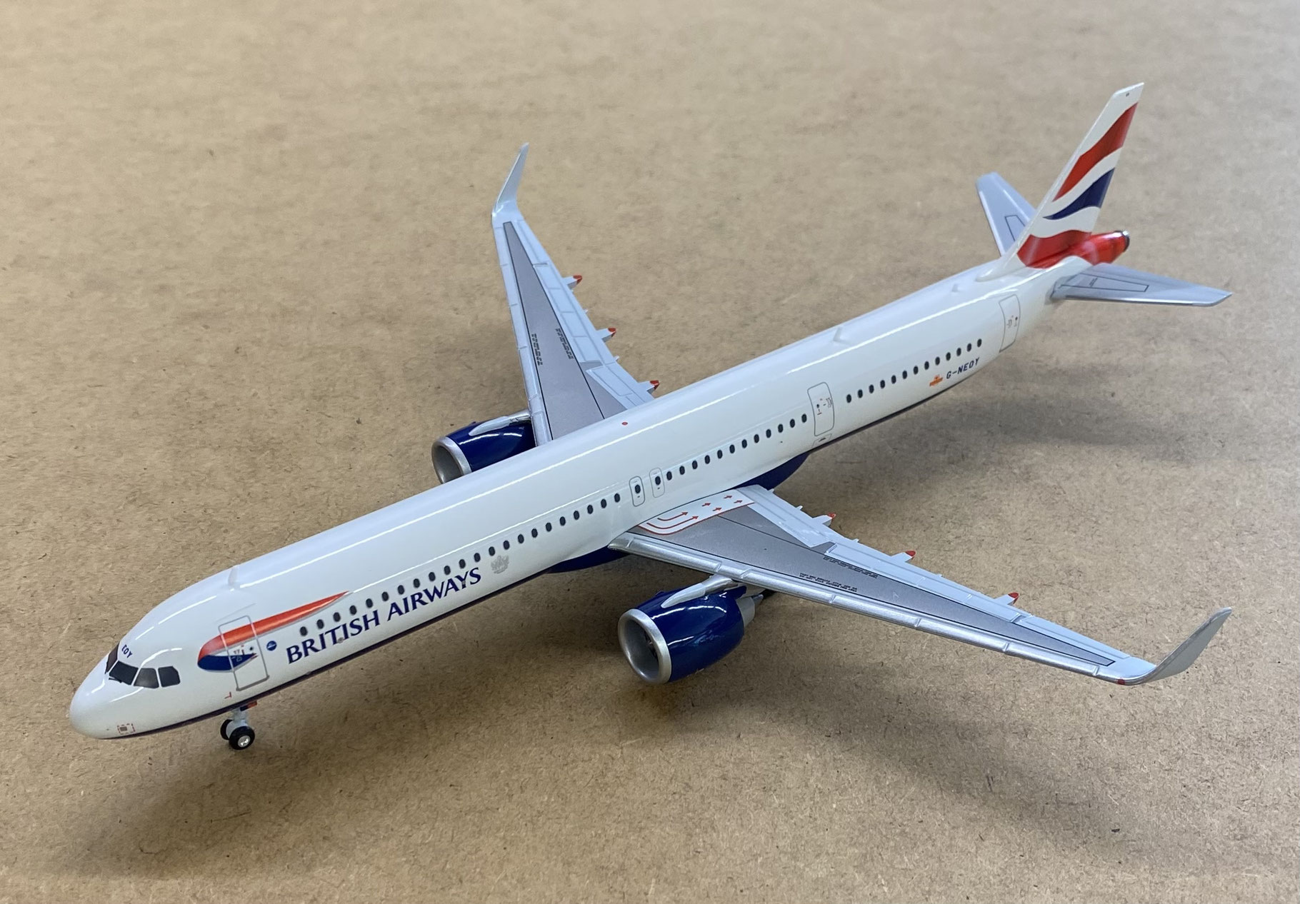 HERPA WINGS 1:500 529822 British Airways B767-300 G-BNWN „Landor colors EUR 34,95 - PicClick DE