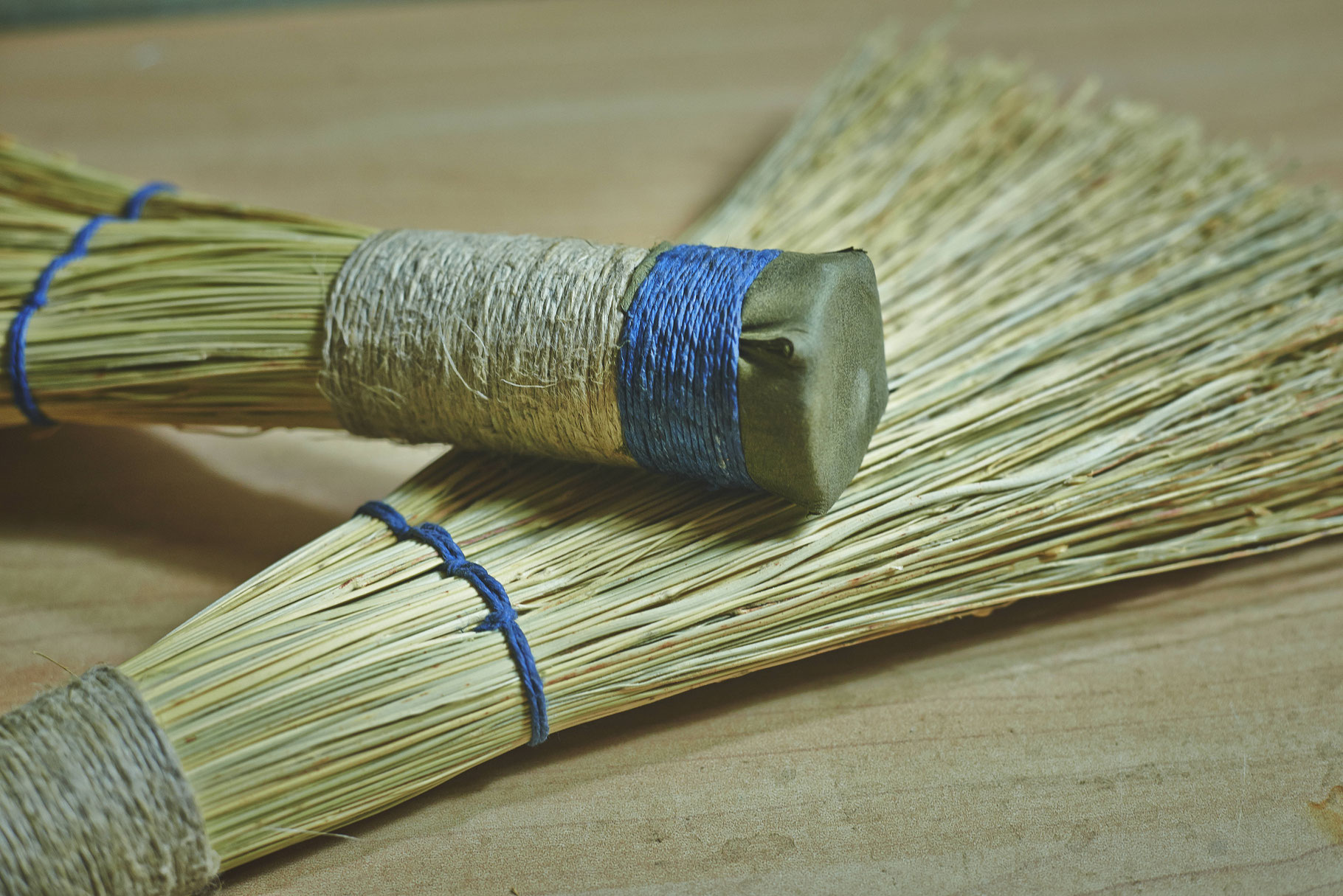 KUCKHERMANN SIGN. brooms for handdrums Percussion Brooms. Musical