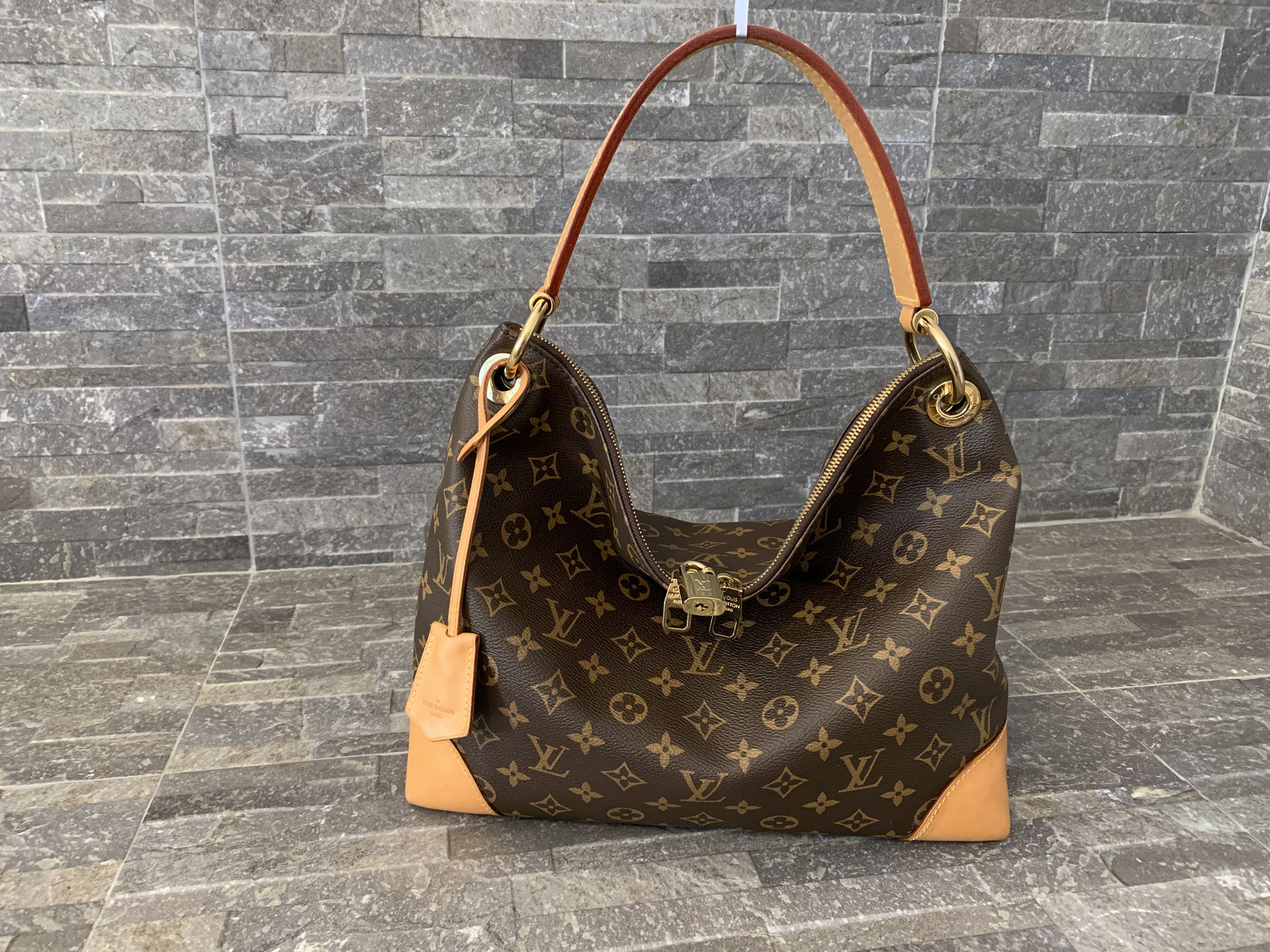 Louis Vuitton Monogram Canvas Berri PM Ankauf Verkauf Second Hand Designertaschen und Accessoires
