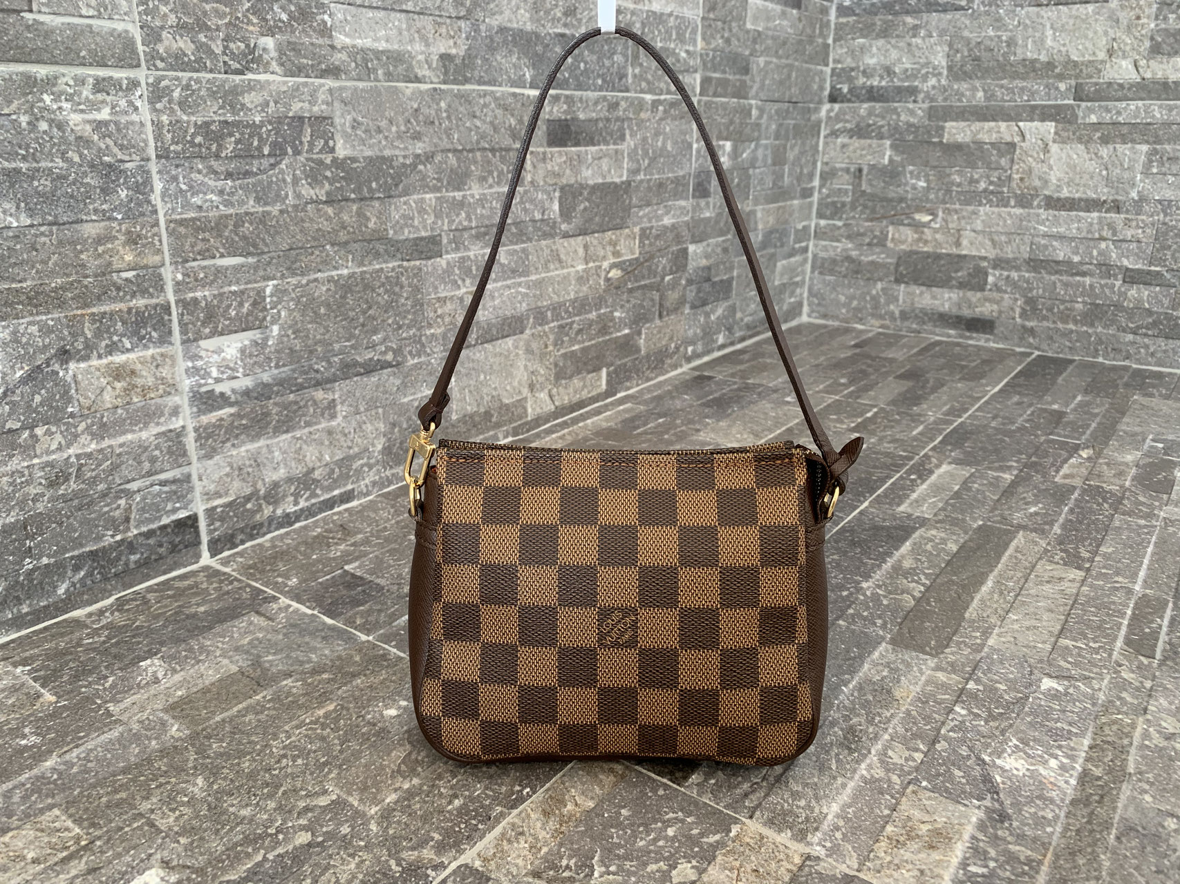 Louis vuitton make up hotsell