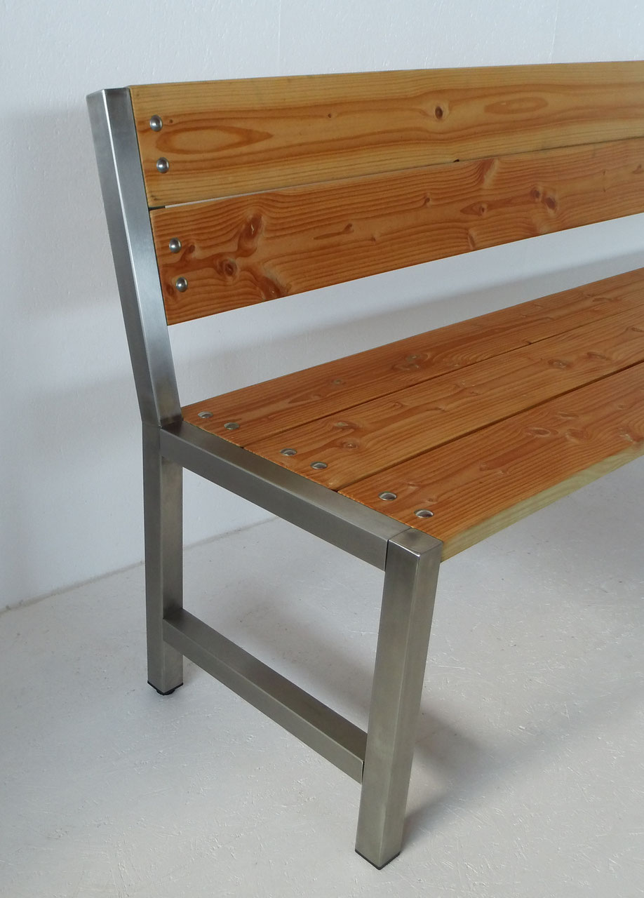 Gartenmobel Tische Und Banke Timm Feinwerktechniks Webseite
