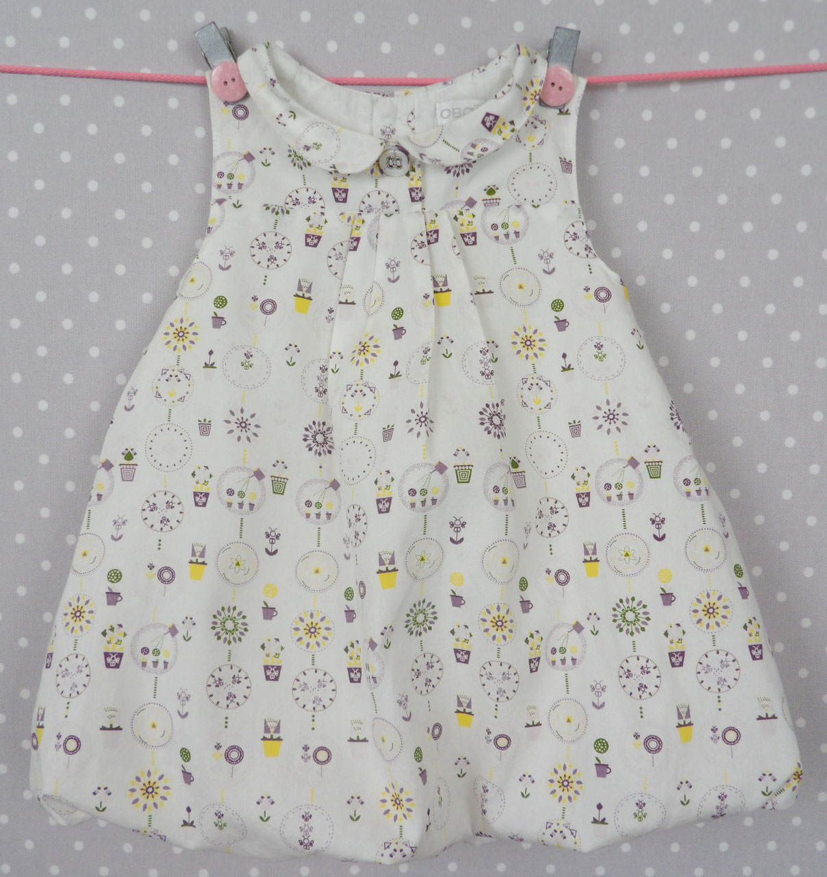Les Robes Salopettes Et Combinaisons D Ete Bouilles De Pomme Vetements Accessoires Linge De Maison Bebe Enfant Occasion De Qualite Chic Et Charmante Pas Cher Les Robes Salopettes Et Combinaisons D Ete Bouilles De Pomme Vetements Accessoires Linge De Maison Bebe Enfant Occasion De Qualite Chic Et Charmante Pas Cher