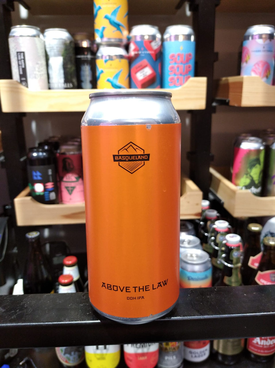 Above The Law, Basqueland Above The Law, Basqueland