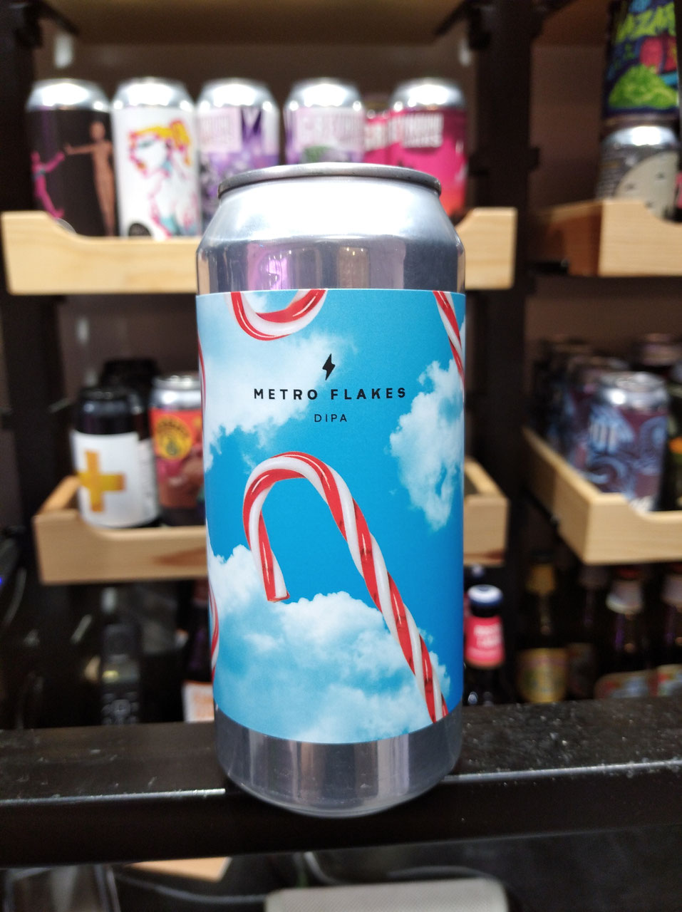 Metro Flakes, Garage Metro Flakes, Garage