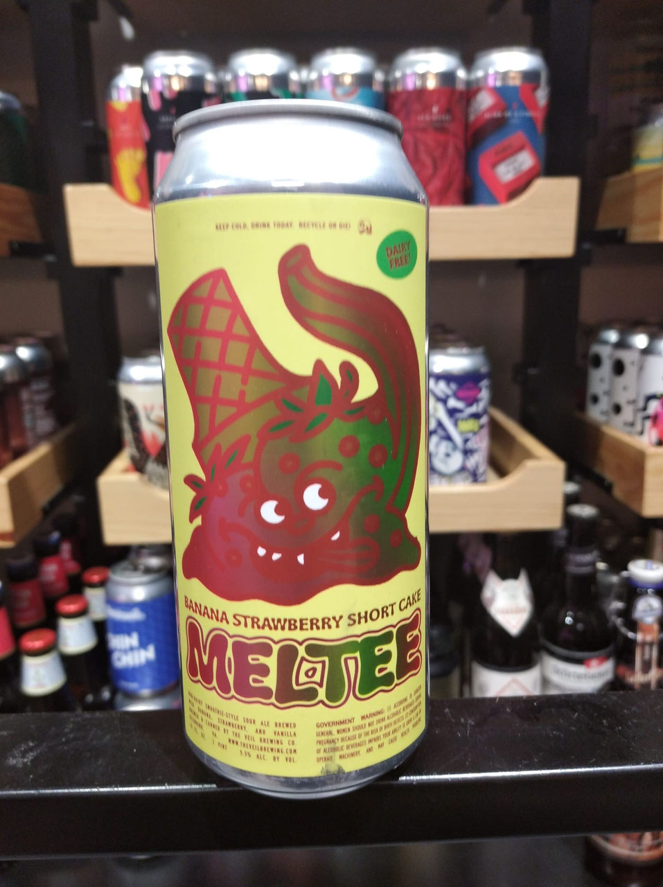 Meltee Banana Strawberry Short Cake, The Veil 