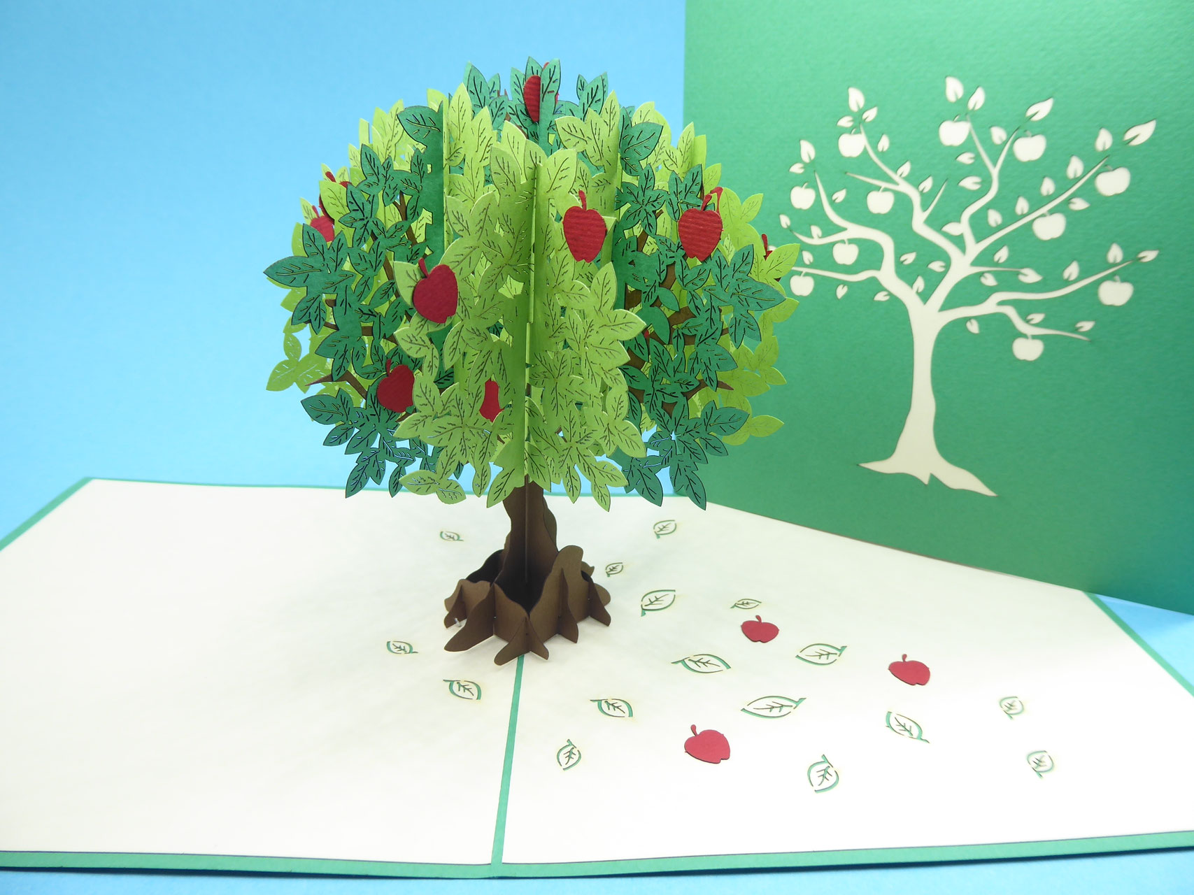 Carte pop-up Pommier - Mam'zelle Pop-Up, image size:1707x1280