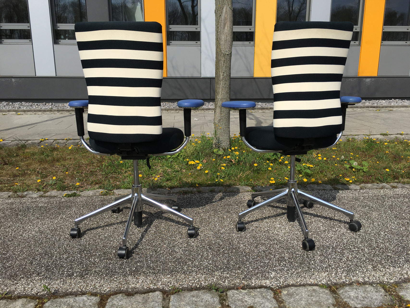 VITRA Design Bürodrehstuhl TChair Gebrauchte Designermöbel