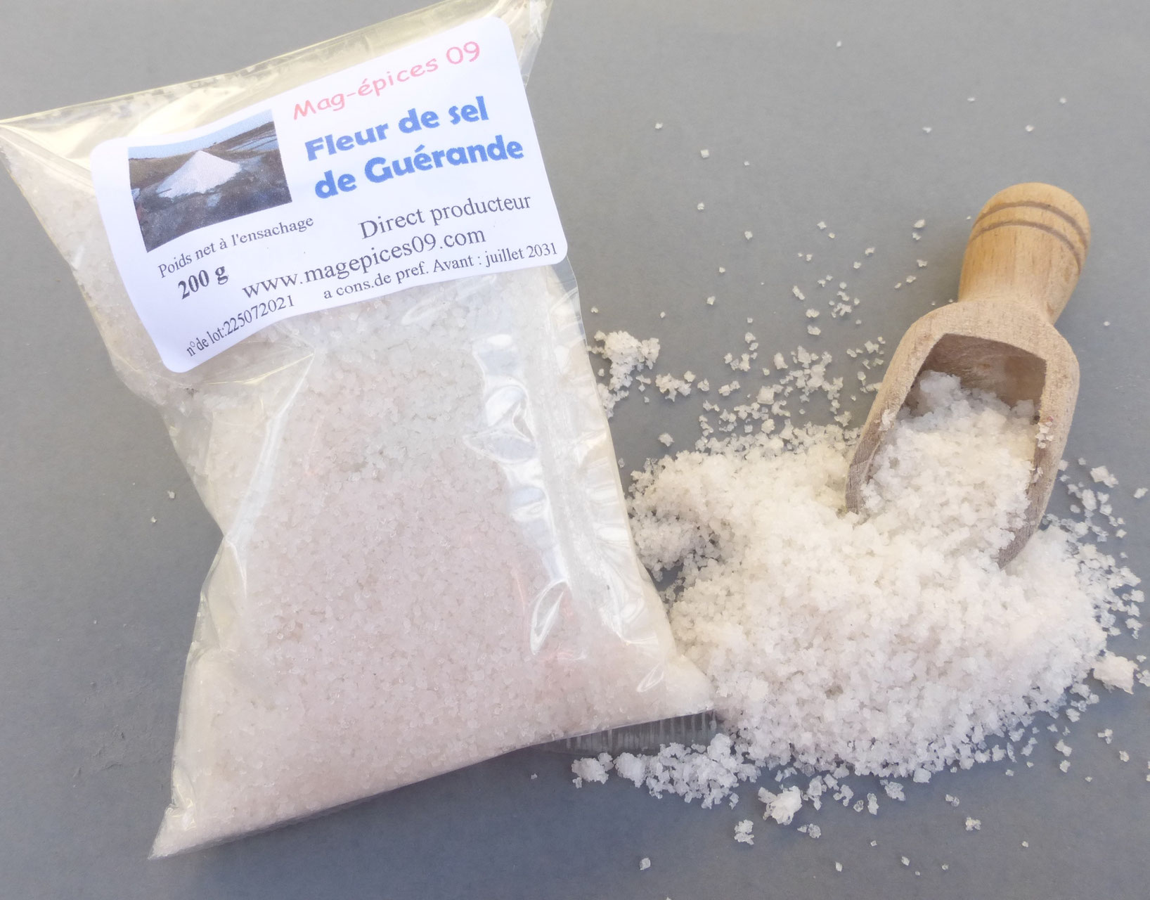 Fleur de sel au safran 50gr - Épices, sels & poivres - Acheter sur Le  Pressoir des Gourmands