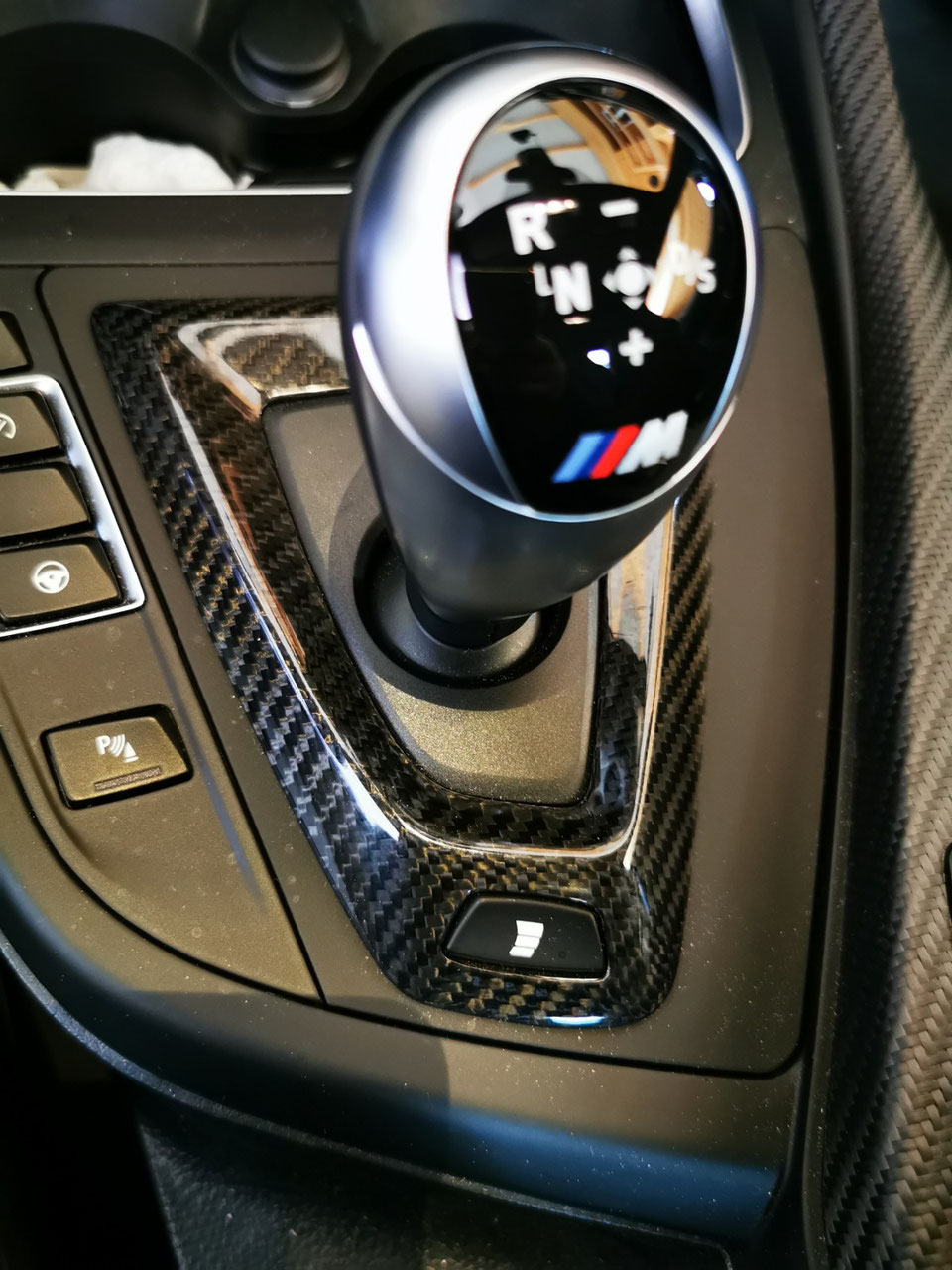 BMW X5 F15 Mittelkonsole Carbon Carbonveredelung