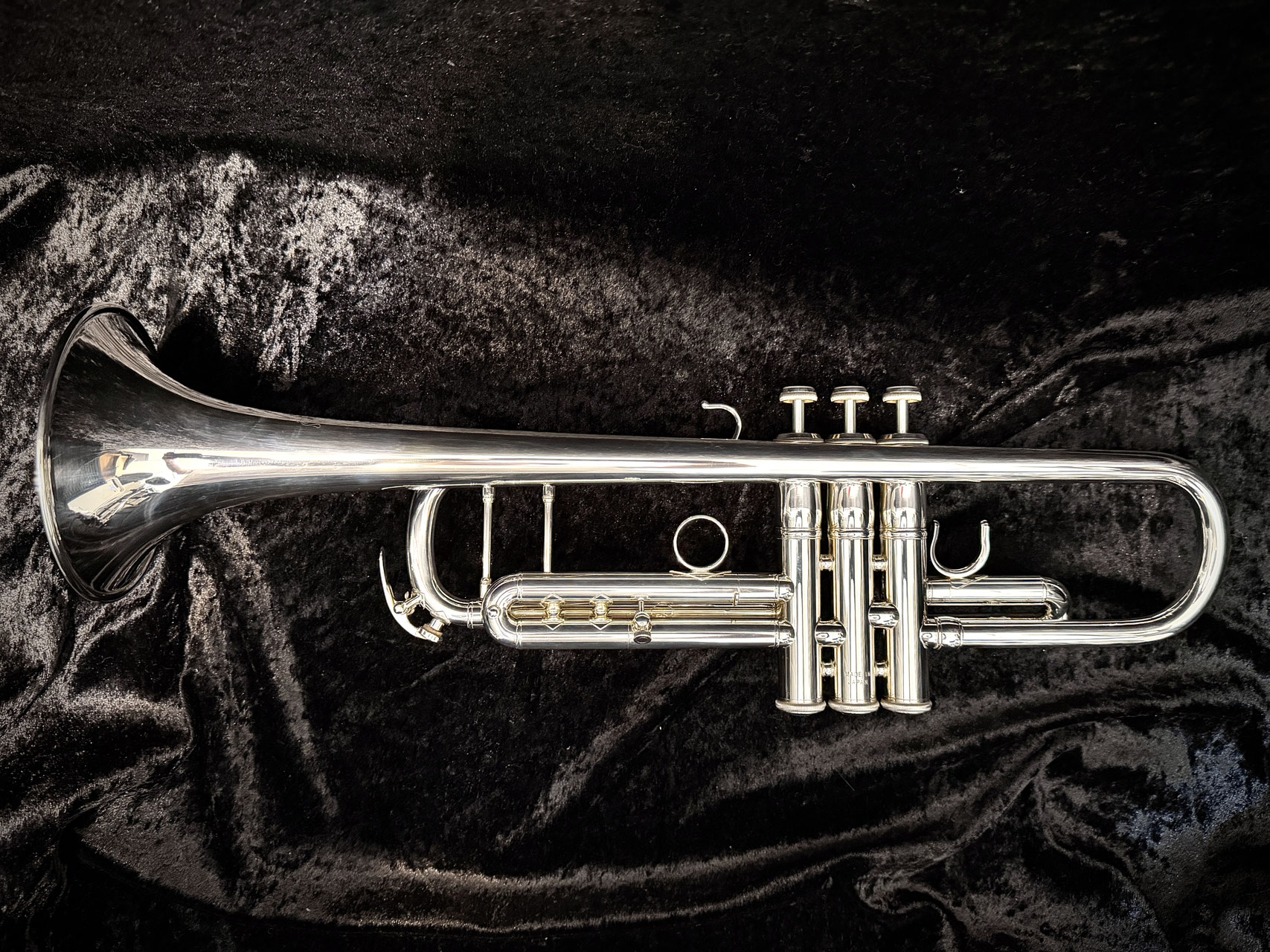 SLADE Designed by USA トランペット数回使用今日だけセール中 SLADE Designed by USA トランペット数回使用今日だけセール中