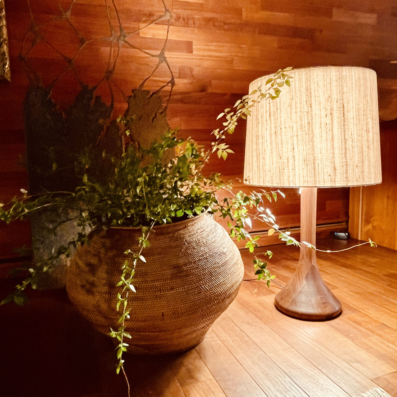 【レア】DOMUS ドムス社 ドイツ製 テーブル♪ランプスタンド☀️ヴィンテージ Amazon.co.jp: 極レアDOMUS ドムス テーブルランプ 卓上ランプ