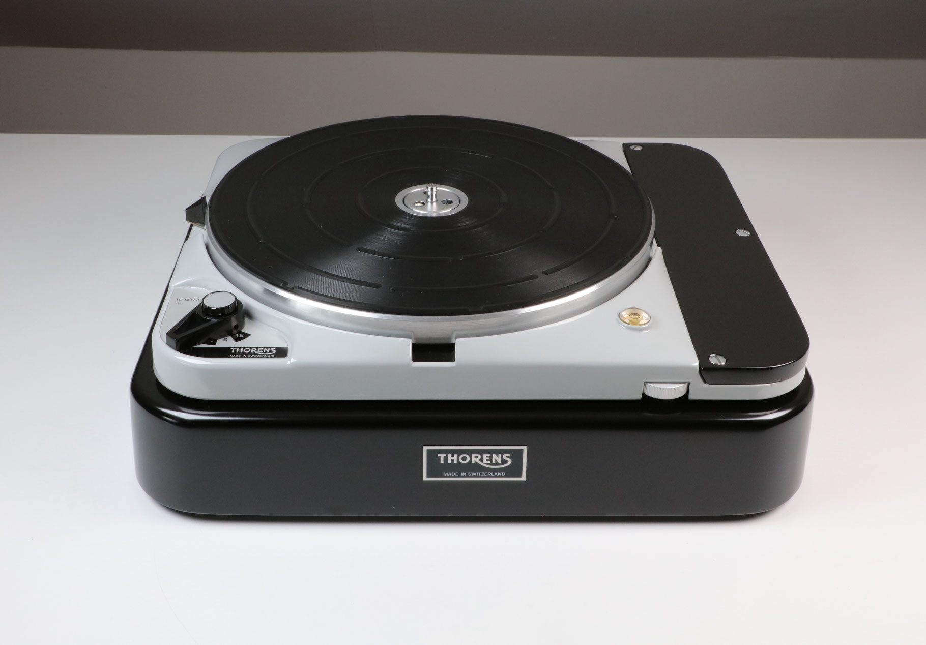 TD 124 MkII S/N 71973 - Riverside Audio Thorens TD124