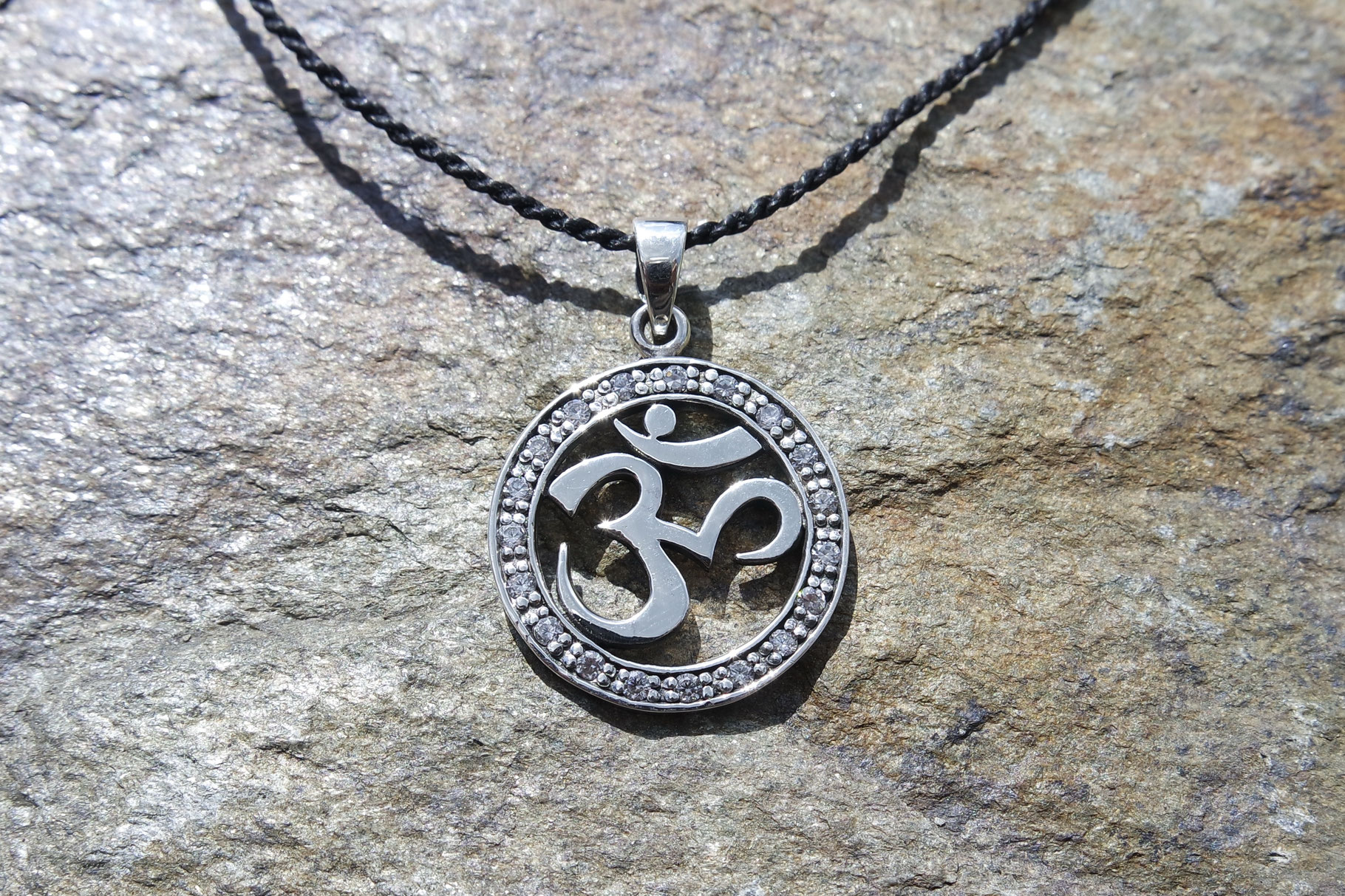 OM Pendant CHACreations