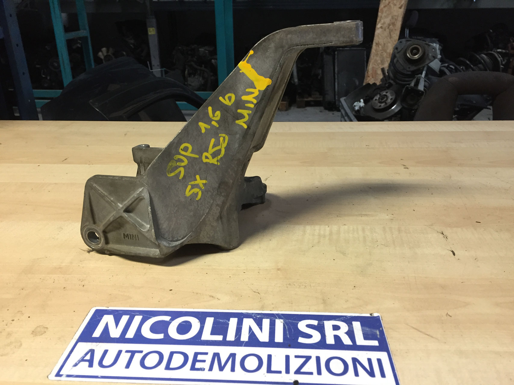 Mini Cooper R50 00 06 Nicolini S R L Autodemolizioni