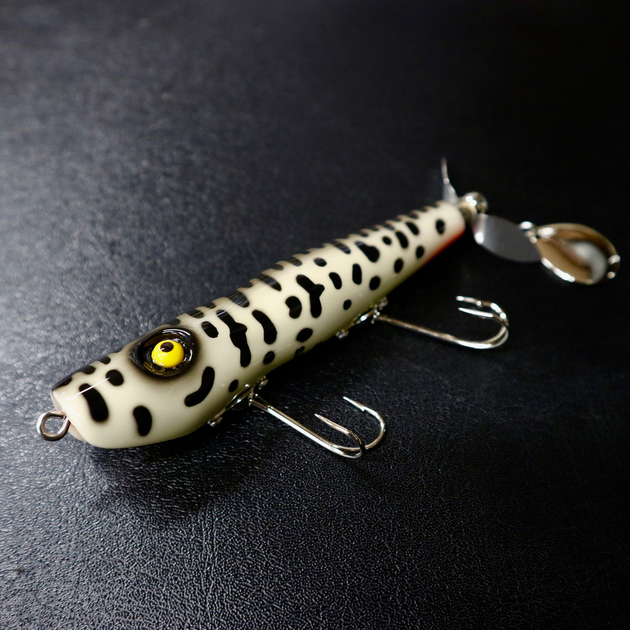 ANGLERS MADE - minority トップウォーターバスフィッシング