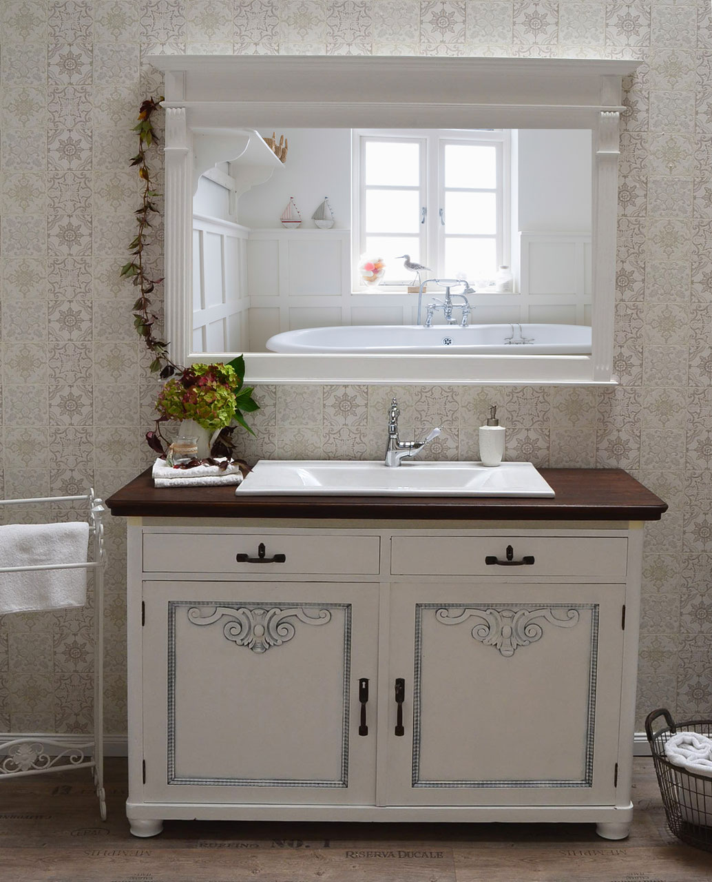 ♥ Große Waschtische & Waschkommoden ♥ - Land & Liebe Badmöbel Landhaus