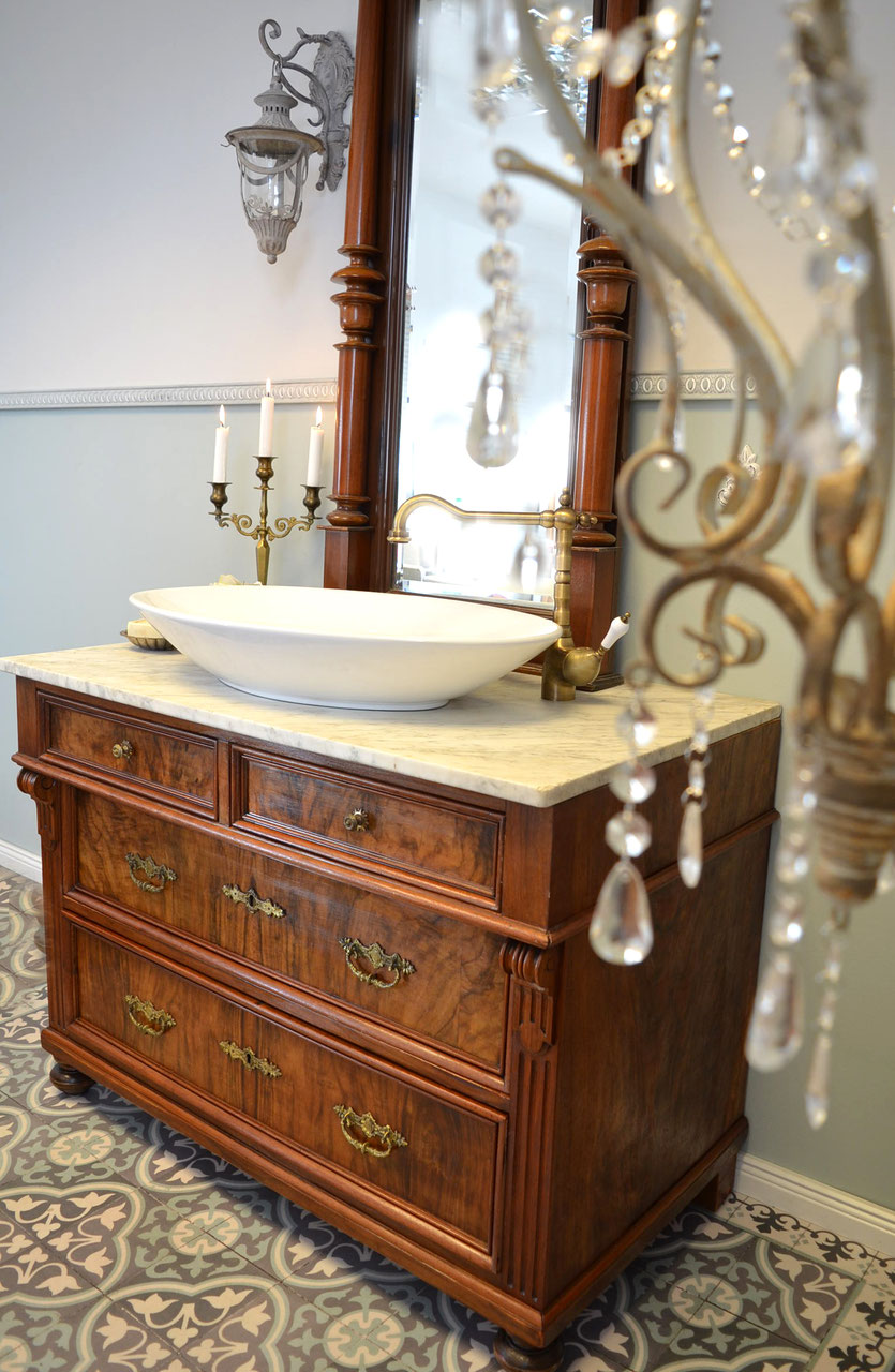 Mittlere Landhaus-Waschtische - Land & Liebe Badmöbel Landhaus