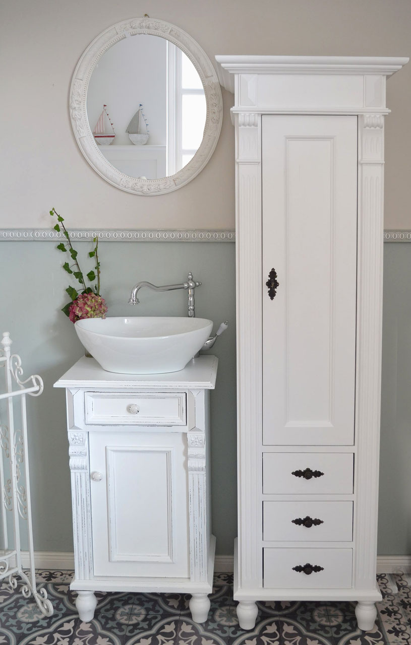 Landhaus-Badezimmer-Schränke - Land & Liebe Badmöbel Landhaus