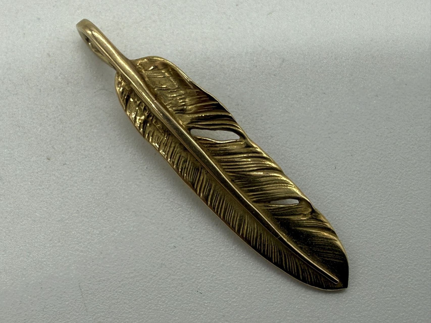 ゴローズ フェザー 中古 買取・販売｜プレーン小フェザー本物通販