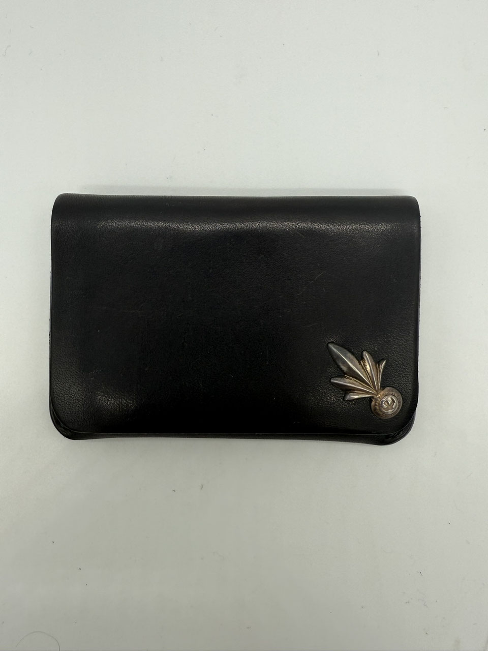 ゴローズ 金メタル付き 名刺入れ カードケース　黒　メンズ ゴローズ・名刺入れ・カードケース・他革製品 - ゴローズの高価買取と