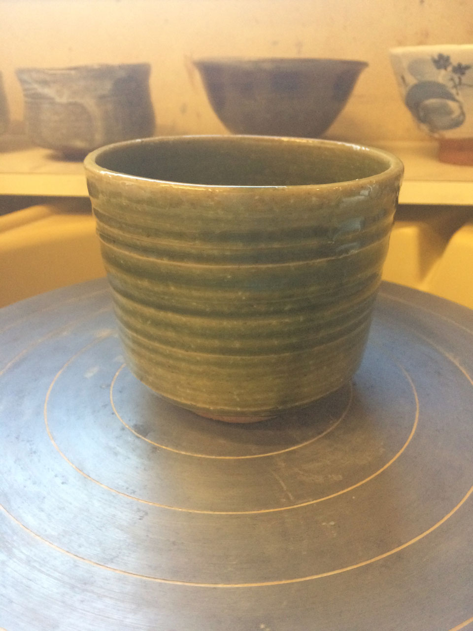 抹茶茶碗 緑釉 ☆茶碗 抹茶茶碗 茶道具 茶器 ろくろ目 緑釉 深緑