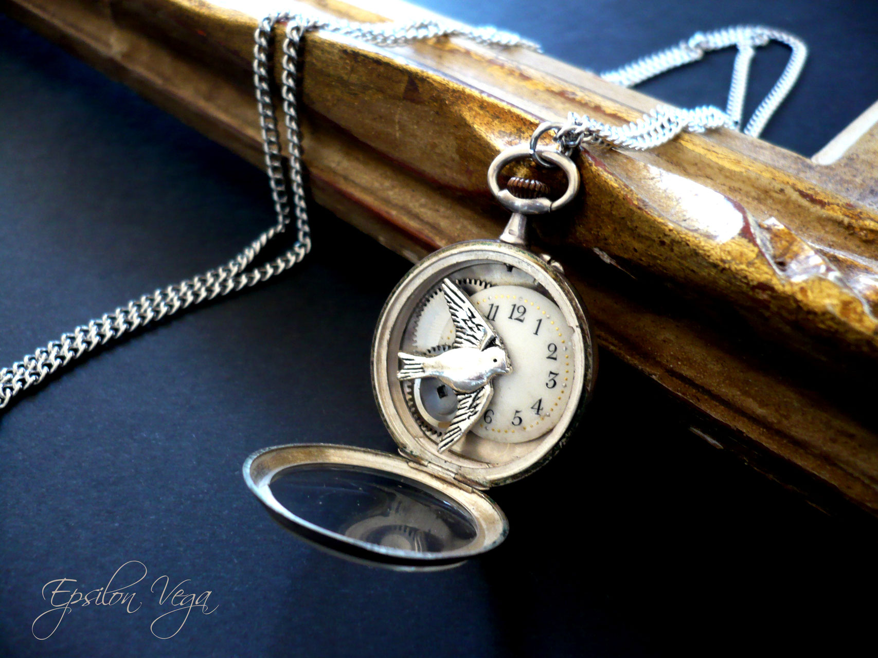 Montre pendentif femme argent massif new arrivals