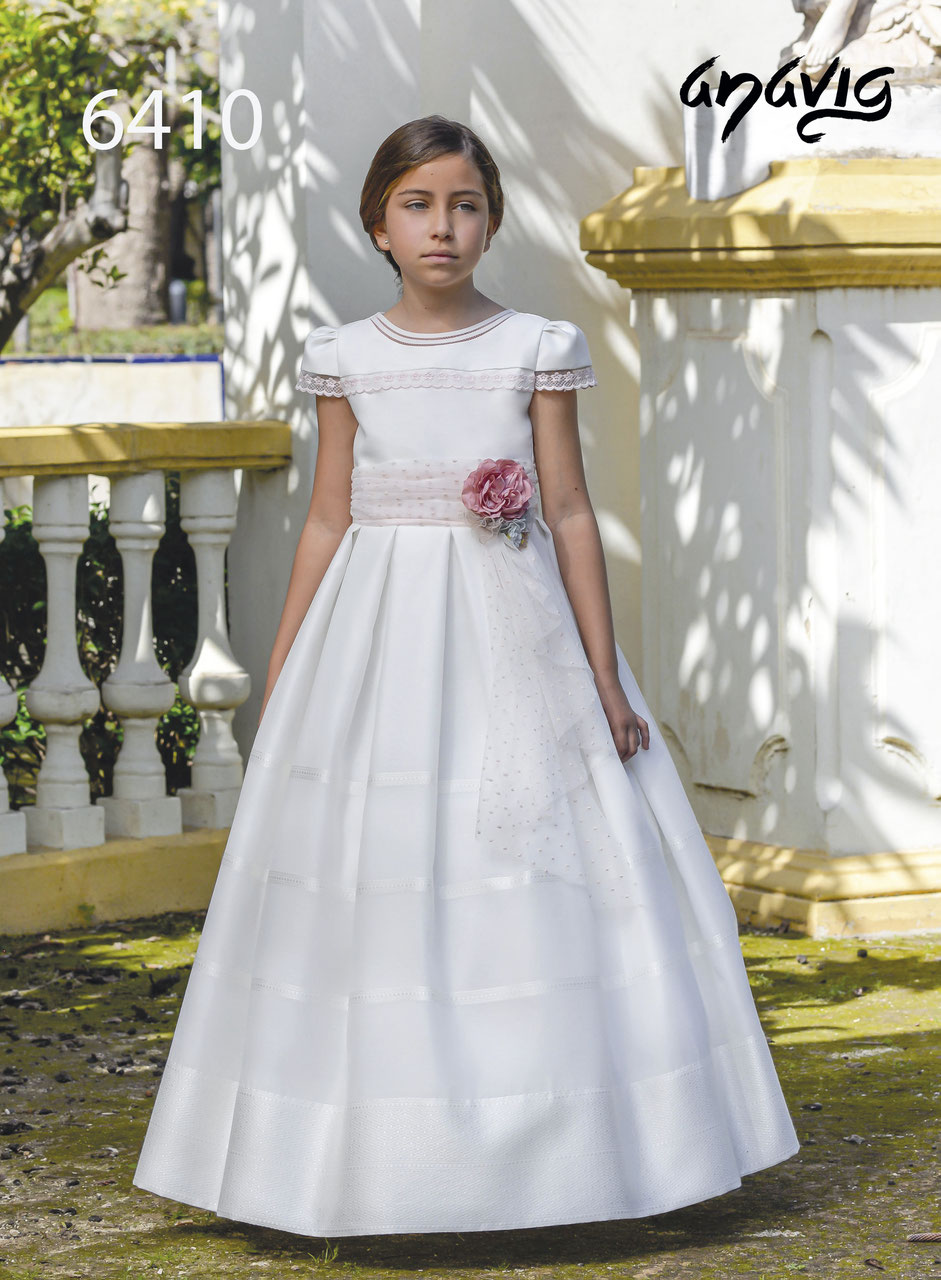 Outlet vestidos comunion niña hot sale
