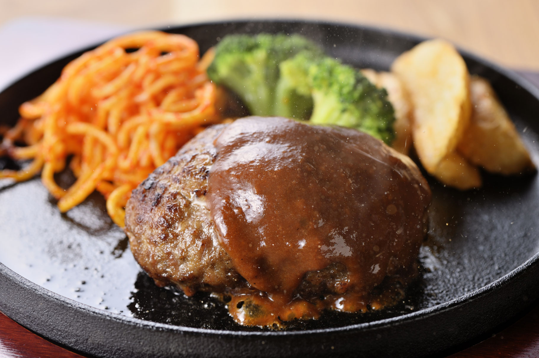 ステーキ&焼肉齋藤牧場 アミュプラザみやざき店