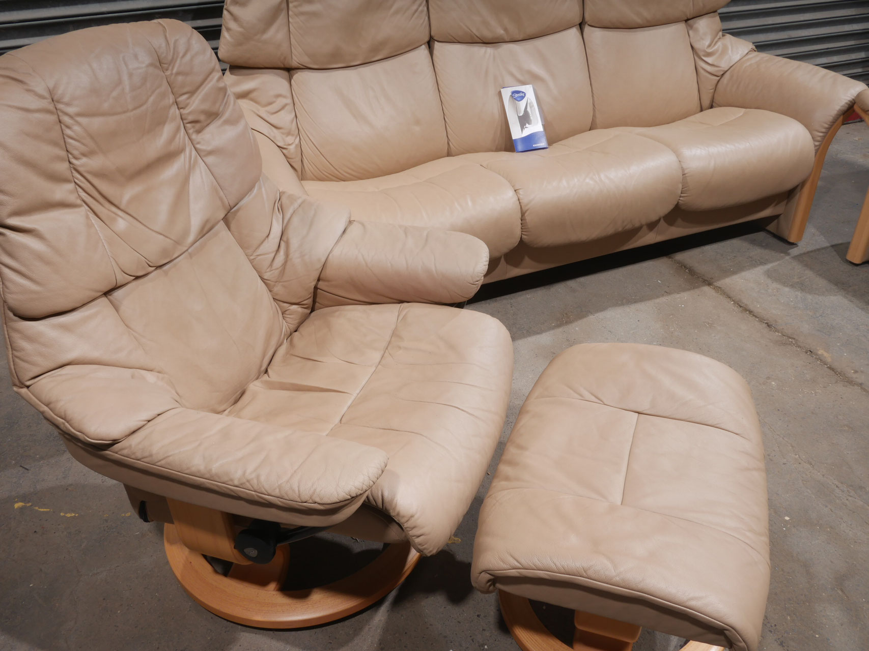 Sofas Ekornes Stressless Unifaktum, gebrauchte Stressless Sessel und Sofa