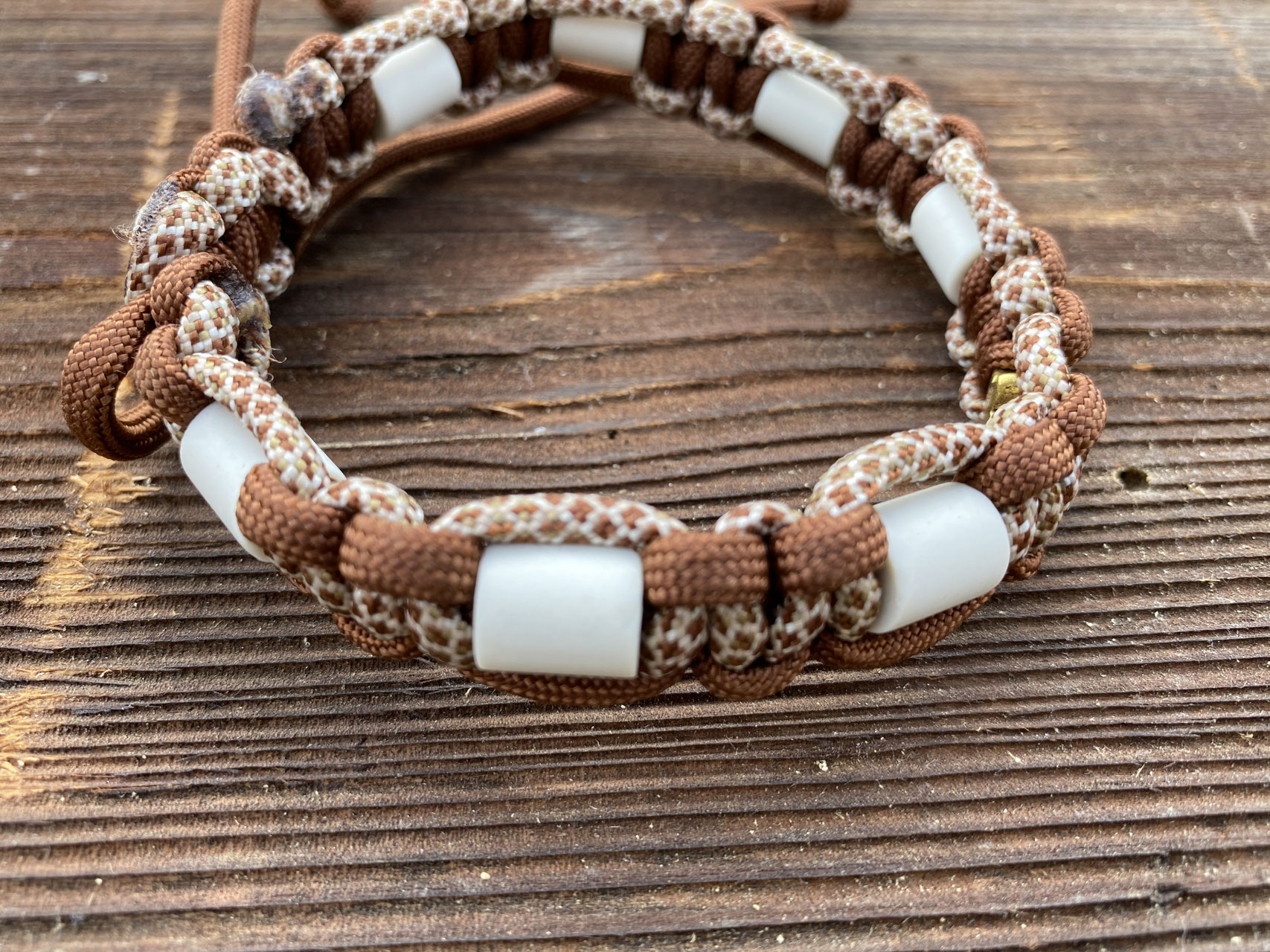 EM Keramik Paracord-Halsband 27-29cm - www.kreativ-vital.ch