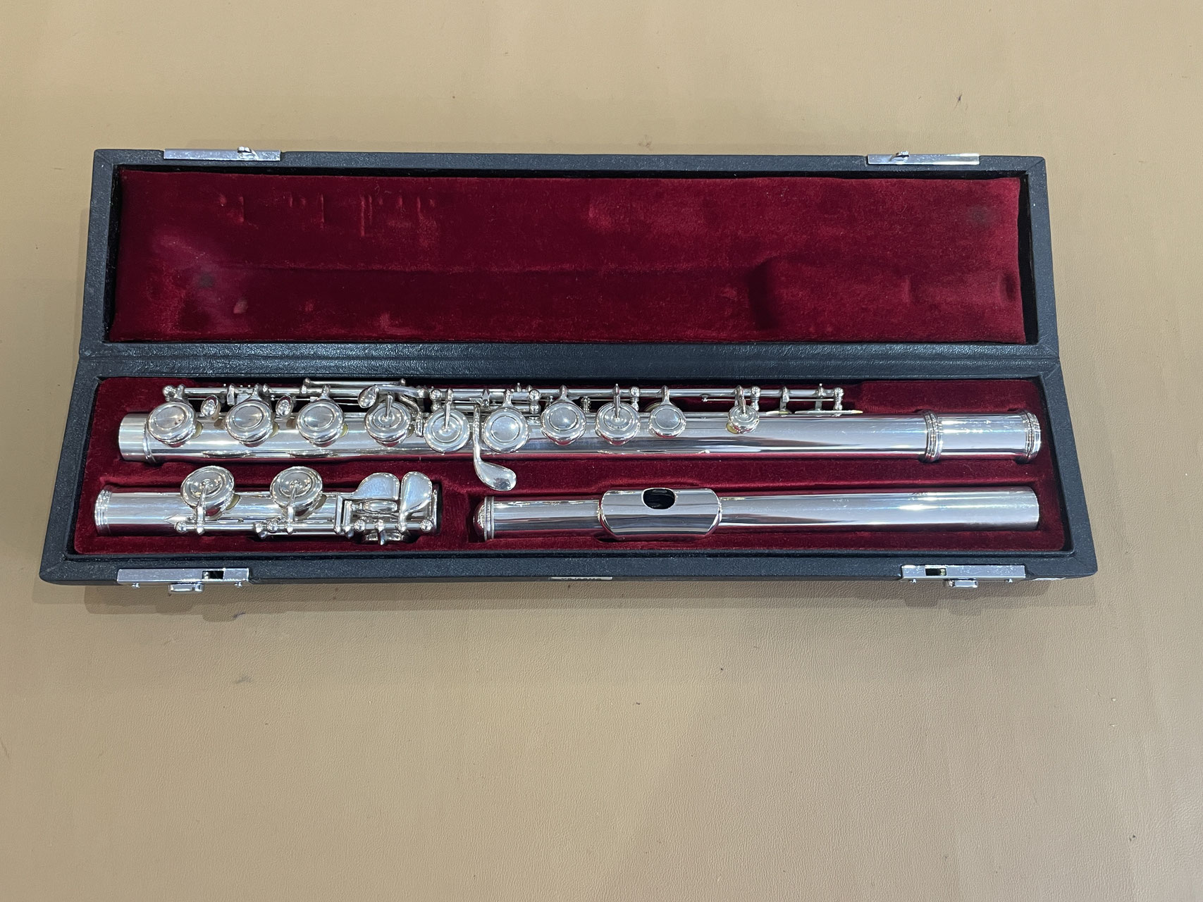 B0102)YAMAHA YFL-31 フルート ハードケース付き ＆ 掃除用棒