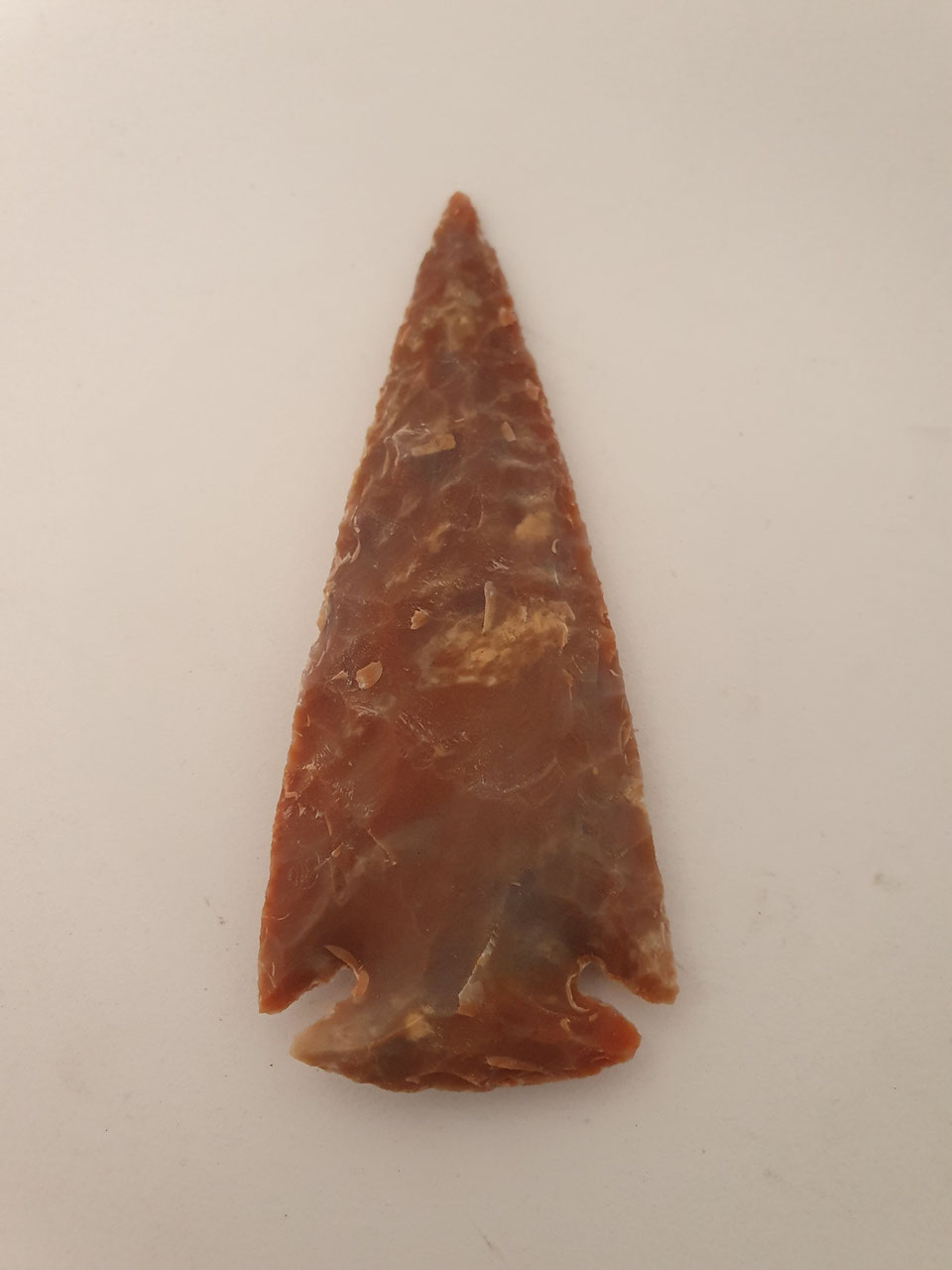 POINTE DE FLECHE EN SILEX animations, ateliers préhistoriques POINTE DE FLECHE EN SILEX animations, ateliers préhistoriques