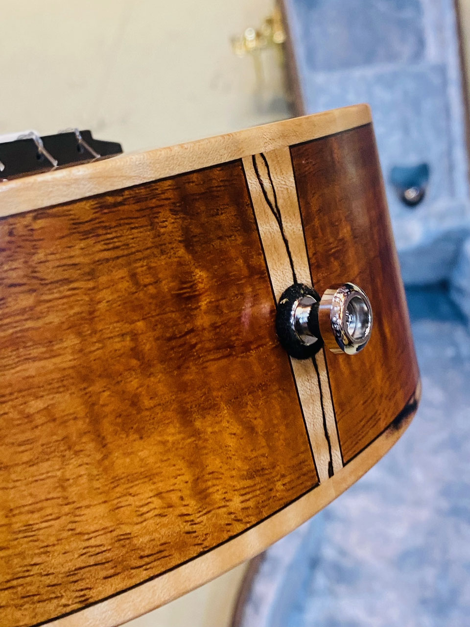 入門セット】Naomiのサペリマホガニー材ソプラノウクレレ