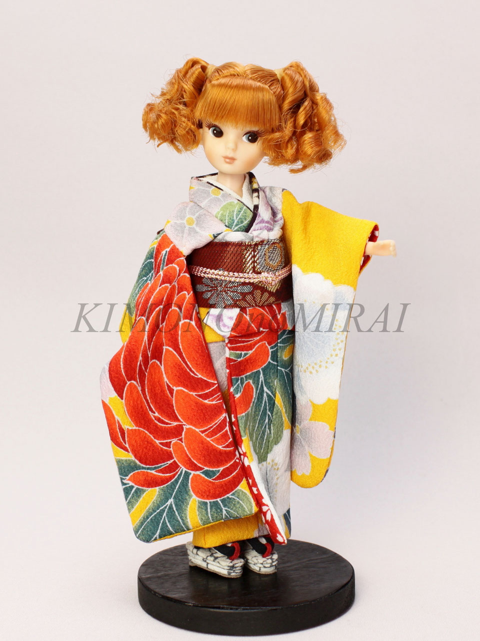 和 SS2 復刻版 初代リカちゃんサイズの振袖セット1 - ドール着物 和 SS2 復刻版 初代リカちゃんサイズの振袖セット1 - ドール着物
