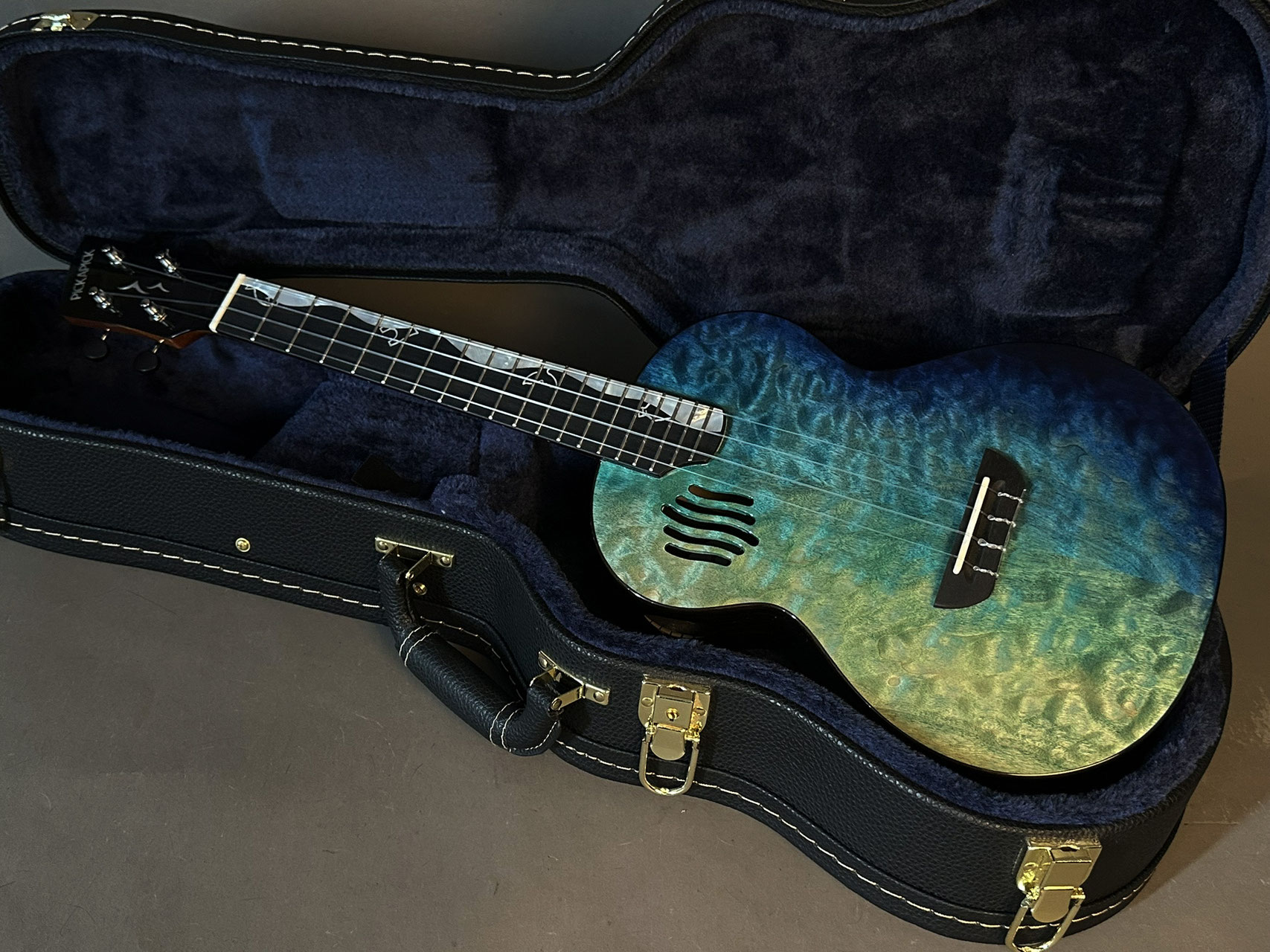 ハイエンドモデル - UkuleleShopTANTANお茶の水店