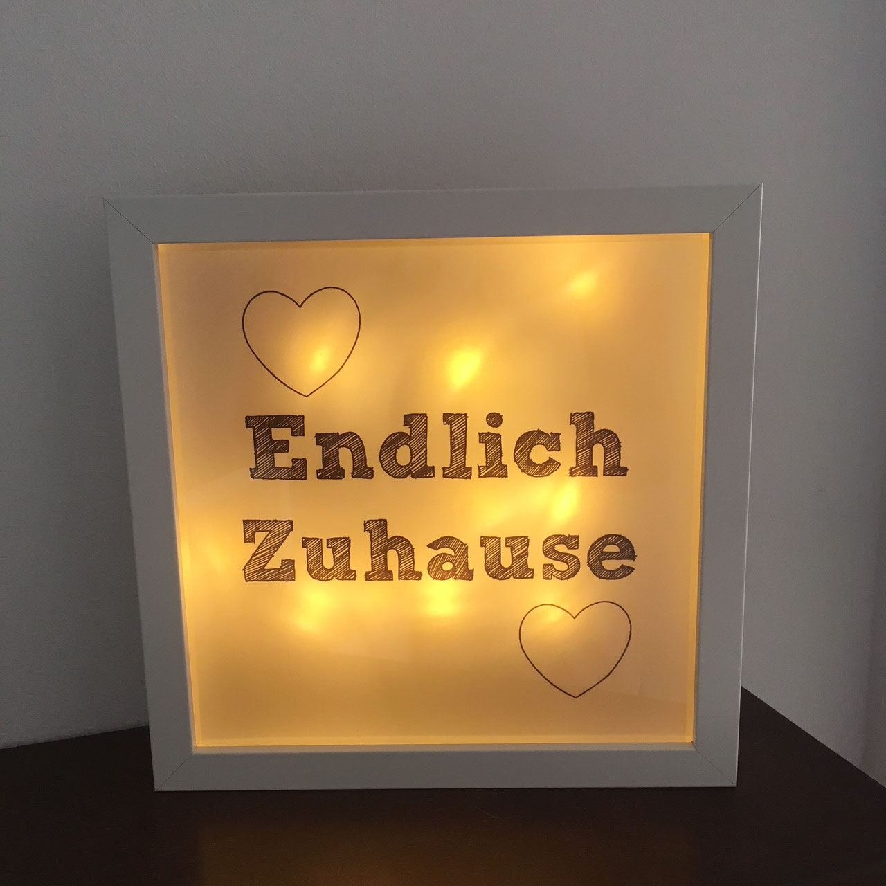 Led Bilderrahmen Endlich Zuhause Schones Wolle Mit Liebe Gehakelt Gestrickt