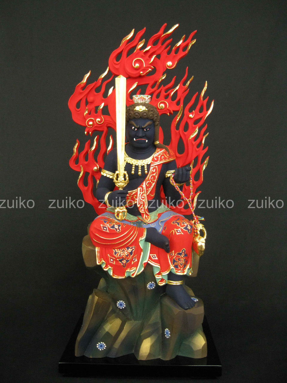 不動明王 桧 半跏座火炎光背 割寸5寸 - Web Shop 浄光